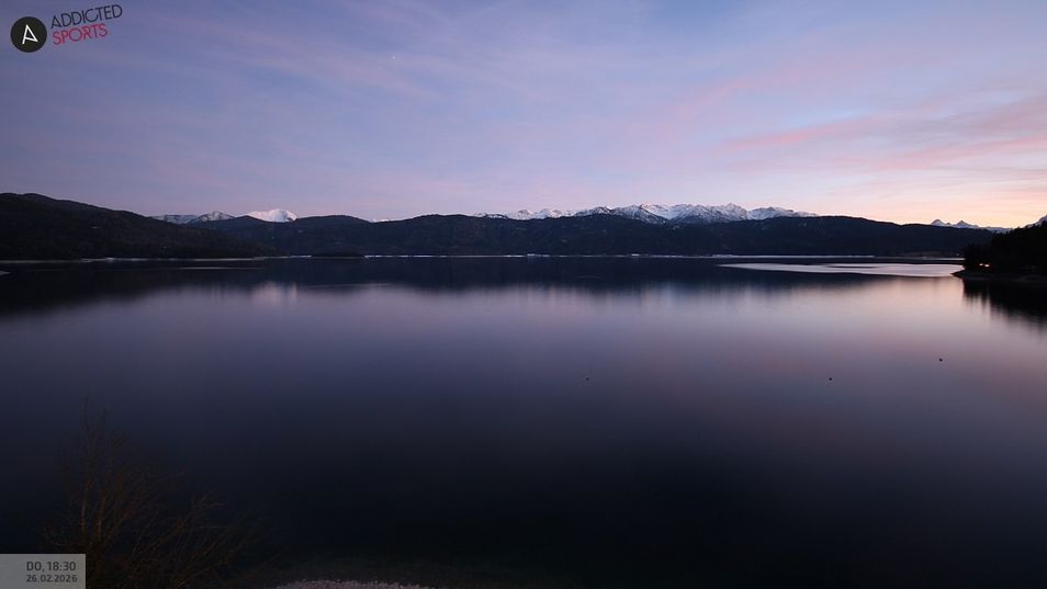 Webcam located at: Walchensee: View Hotel Karwendelblick