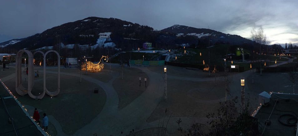 Webcam located at: Wattens: Swarovski Kristallwelten