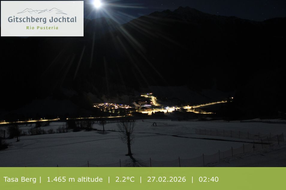 Webcam located at: Webcam Gitschberg Jochtal: View at Schilling Liftside