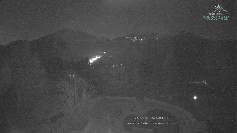 Webcam located at: Webcam Mountain Hotel Presslauer