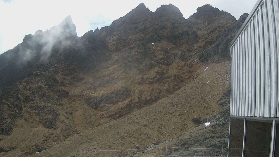 Webcam mit dem Standort: Whakapapa: Blick auf den Pinnacles Grat