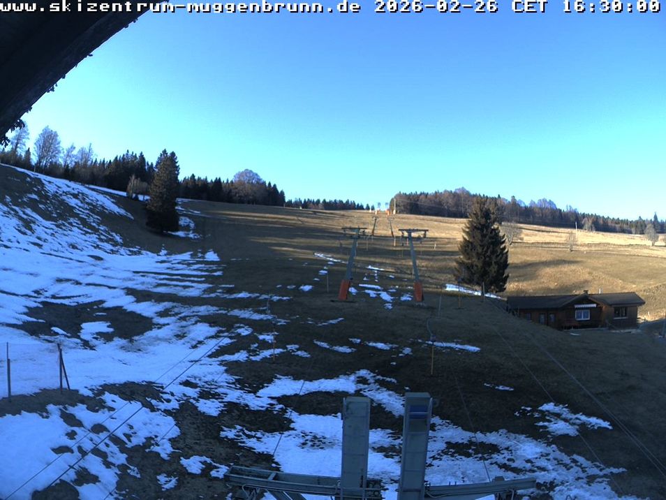 Webcam located at: Winkellift - Muggenbrunn