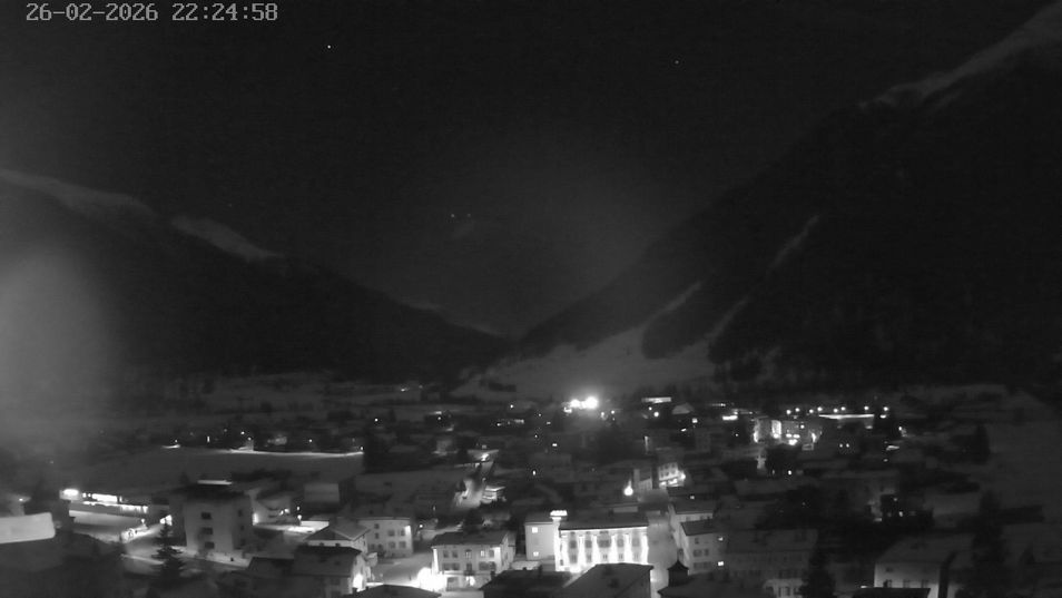 Webcam mit dem Standort: Zernez Dorf