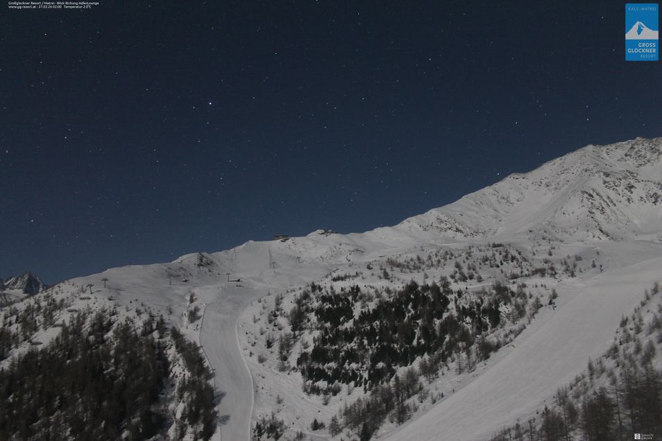 Webcam located at: Adler Lounge mountain hut