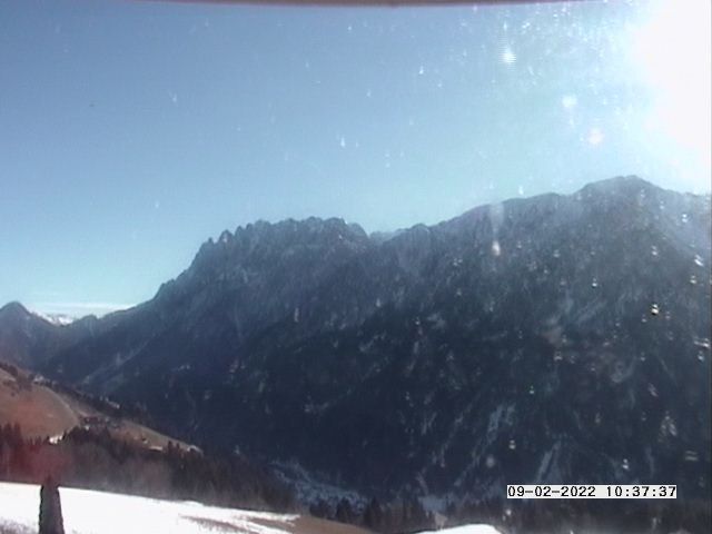 Webcam located at: Lienz Dolomites Assling