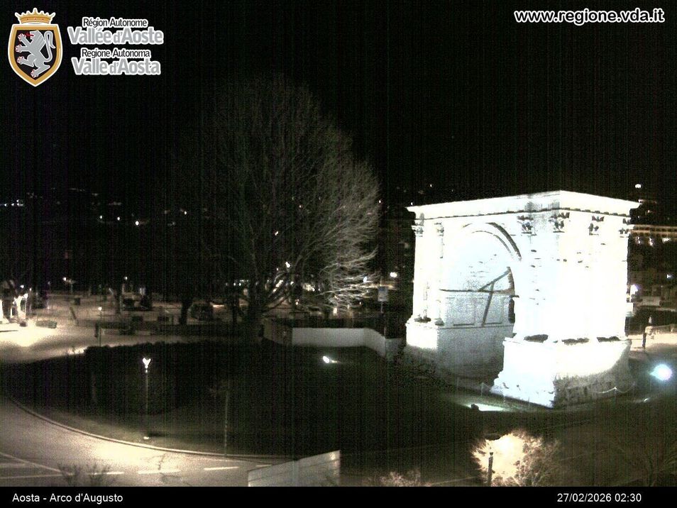 Webcam located at: Arco d'Augusto, Aosta