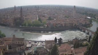 Webcam mit dem Standort: Ausblick vom Castel San Pietro in Verona