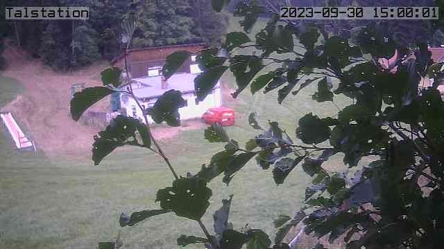 Webcam located at: Aichelberglifte, Base Station