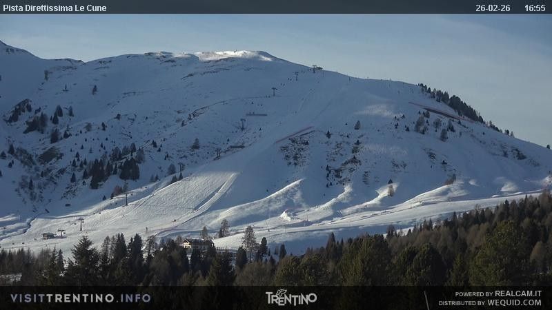 Webcam located at: base station Alpe di Lusia Moena