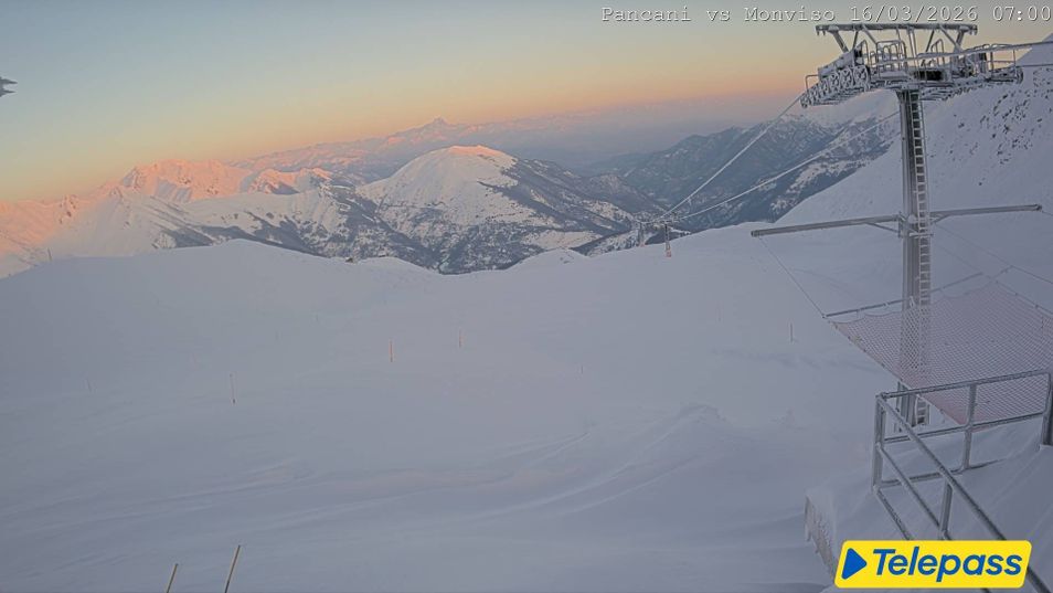 Webcam located at: Limone: Webcam at Monte Pancani