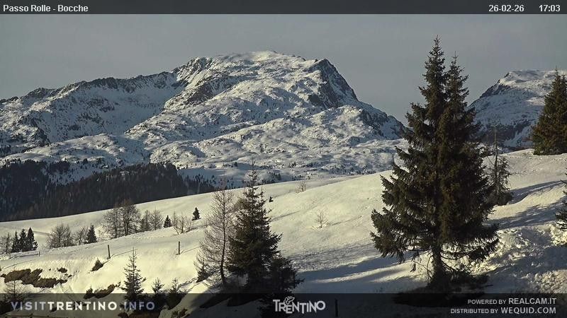 Webcam located at: Bocche, Cima di montagna