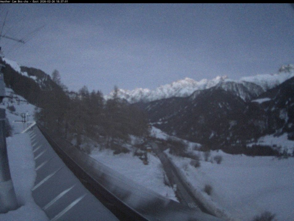 Webcam mit dem Standort: Scuol: Bos-cha - Blick Osten