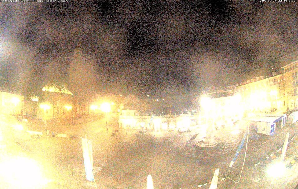 Webcam located at: Bozen - View Waltherplatz