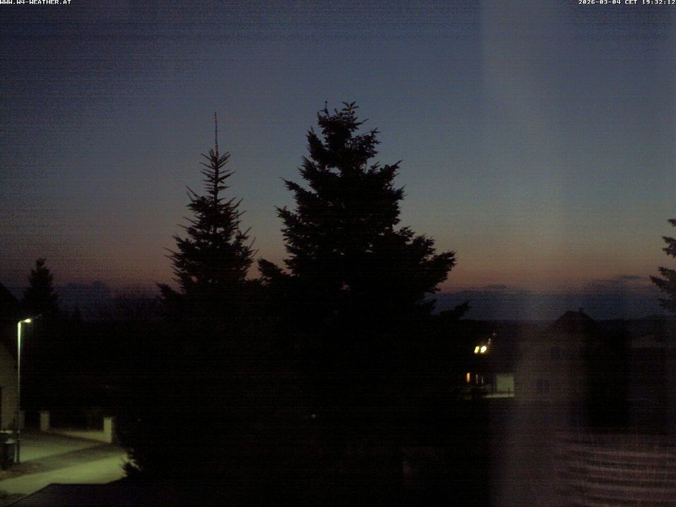 Webcam mit dem Standort: Blick von Gföhl auf das Waldviertel