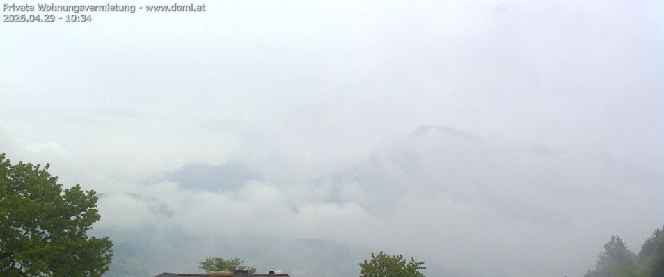 Webcam mit dem Standort: Blick auf Walgau, Breithorn und Hoher Fraßen von Gampelün aus