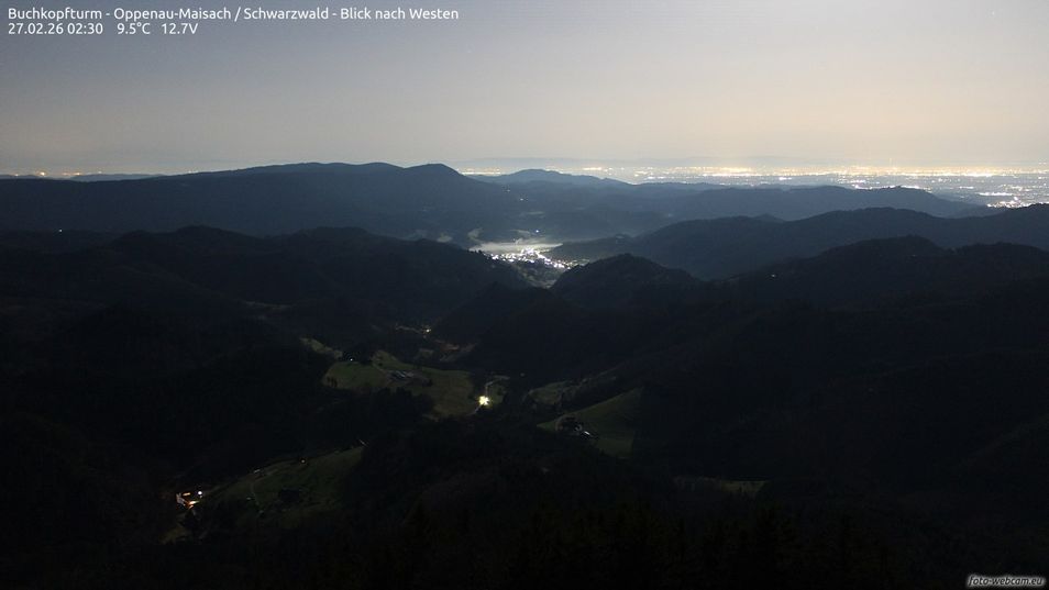 Webcam located at: Buchkopfturm - Black Forest - View to the West