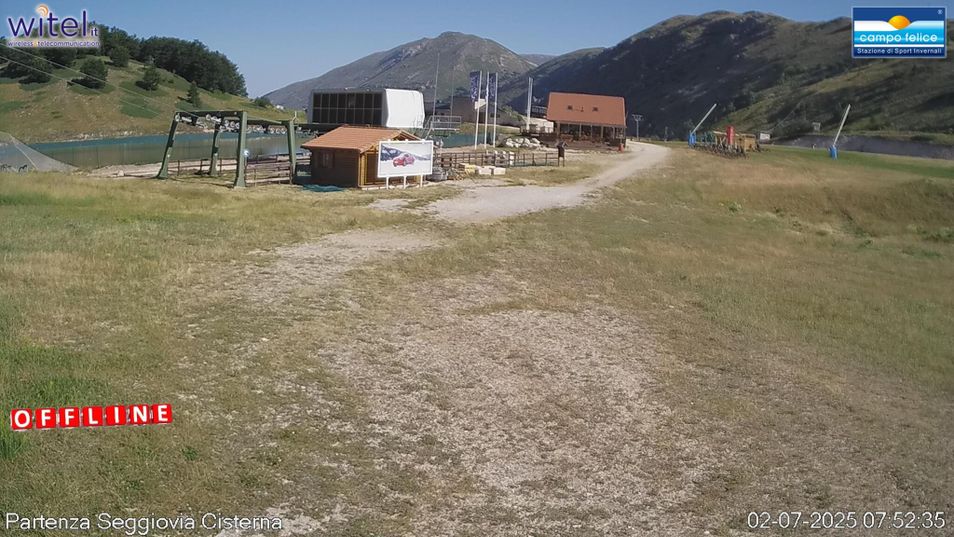 Webcam located at: Campo Felice – Slopes Lupo, Gigi Panei, Sagittario and Rondini