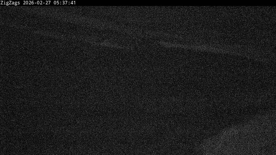 Webcam located at: Cairngorm Mountain Ski Resort - Zig Zags Slope