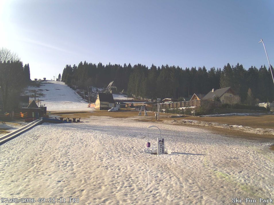 Webcam located at: Carlsfeld - Webcam Fun Park