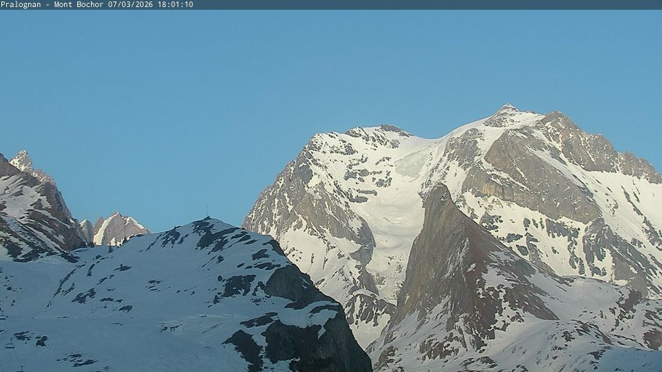 Webcam located at: Grand Casse summit