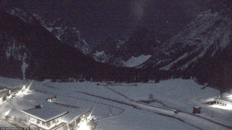 Webcam mit dem Standort: Dolomitenhof Sexten - Blick auf die Langlaufloipe
