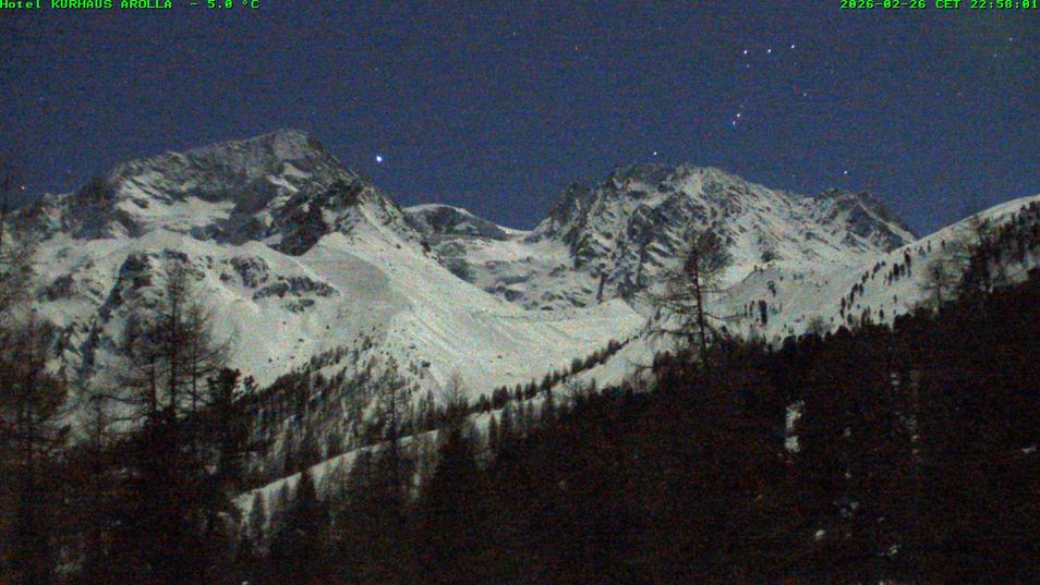 Webcam mit dem Standort: Blick vom Kurhaus Arolla in der Gemeinde Evolène