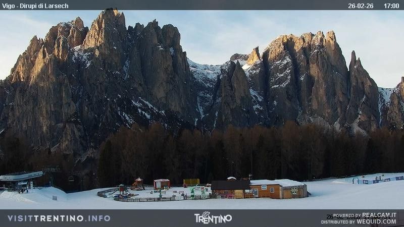 Webcam located at: Vigo di Fassa - Kids Park