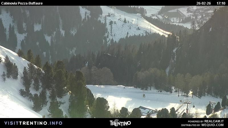 Webcam mit dem Standort: Fassatal - Buffaure - Gondelbahn