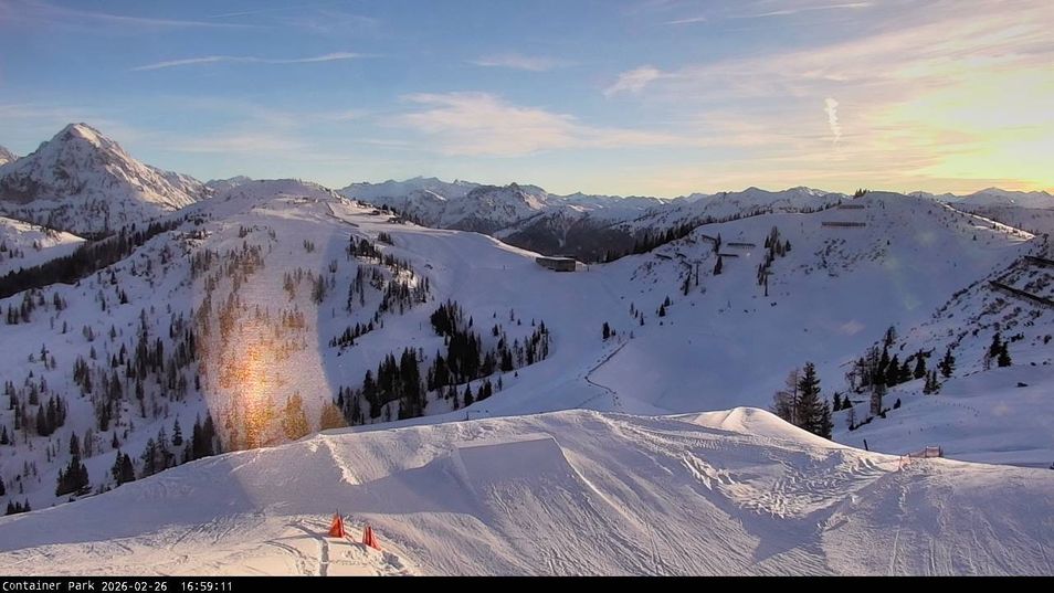 Webcam located at: Freestyle Area Absolut Park