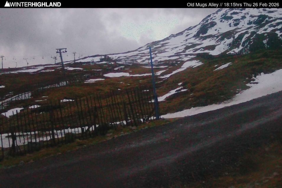 Webcam located at: Glencoe Mountain Ski Resort - Mugs Alley Slope