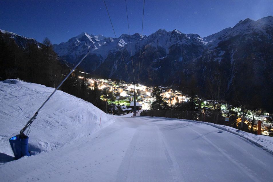 Webcam located at: Grächen village