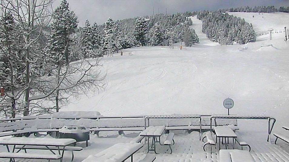 Webcam located at: Great Divide Ski Area, Montana