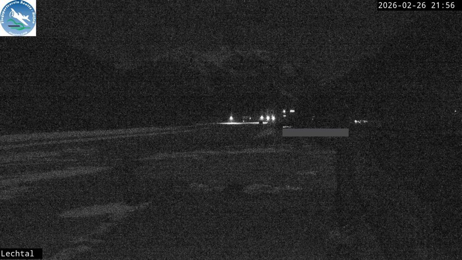 Webcam located at: Hoefen airport