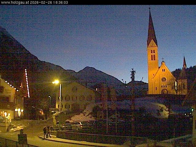 Webcam mit dem Standort: Holzgau: Blick von der Pension Knitel