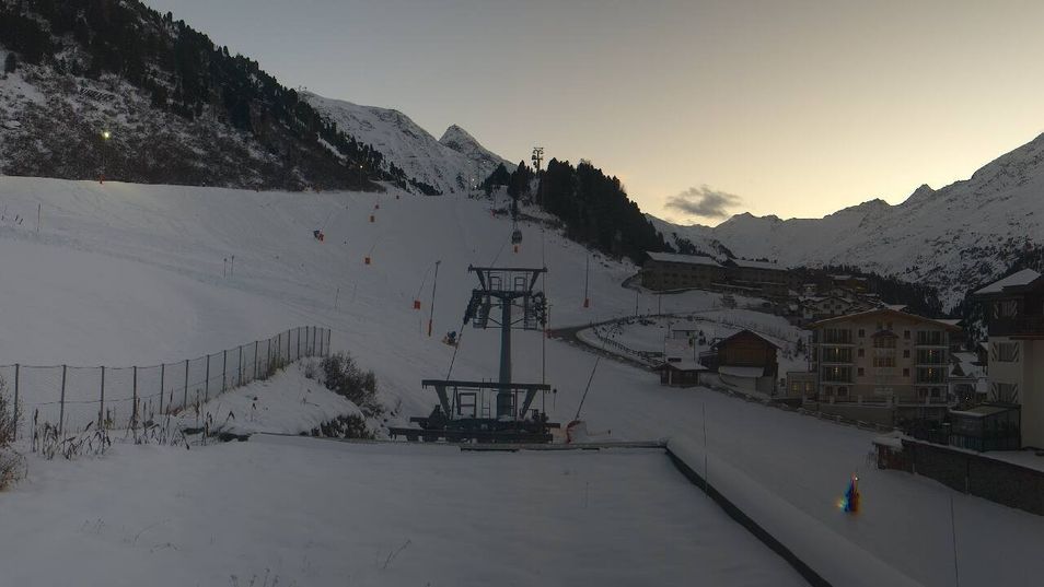 Webcam mit dem Standort: Obergurgl: Blick zur Piste vom Hotel Edelweiss & Gurgl