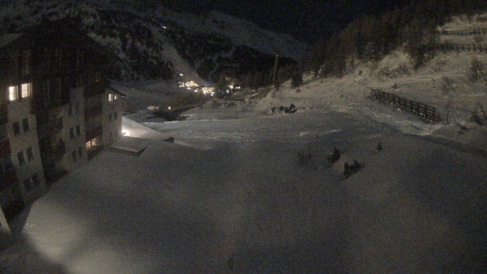 Webcam mit dem Standort: Obertauern: Hotel Enzian