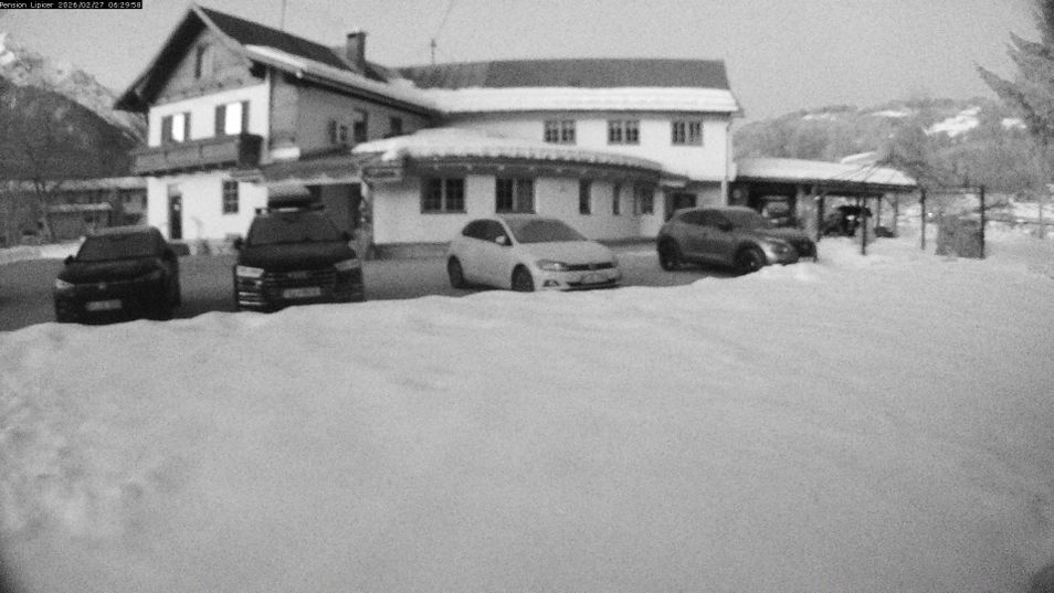 Webcam located at: Hotel Lipicer in Kötschach Mauthen