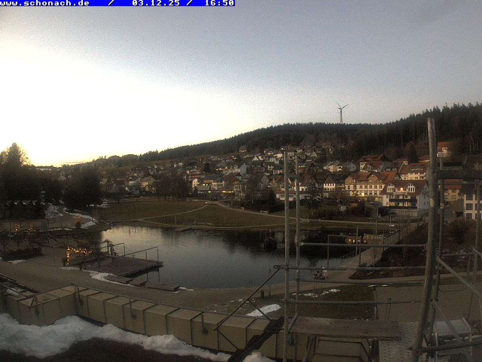 Webcam located at: house of the guest