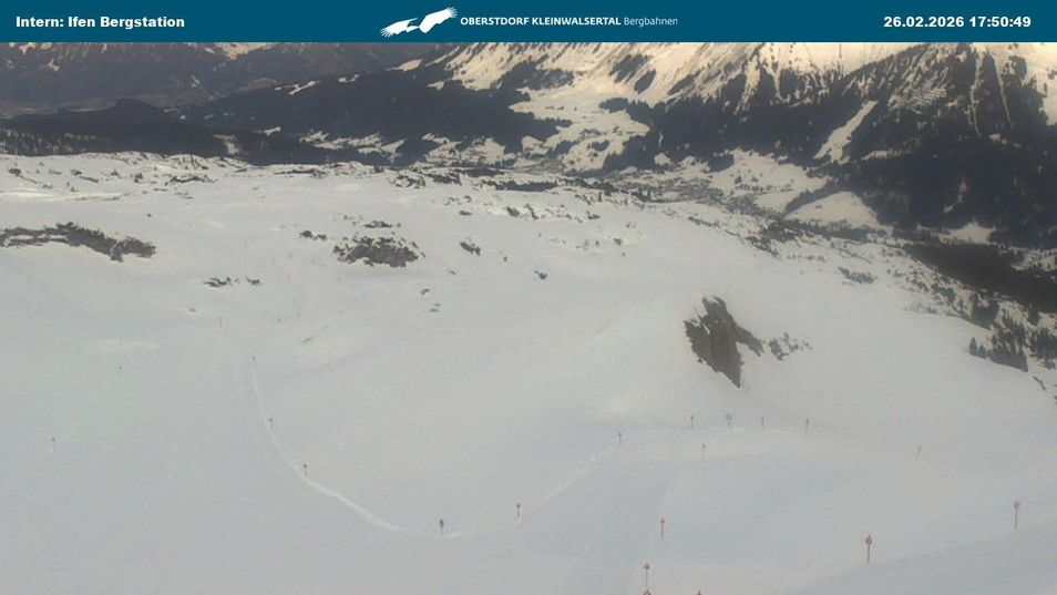 Webcam mit dem Standort: Kleinwalsertal: Ifenbergbahn Hahnenköpfle