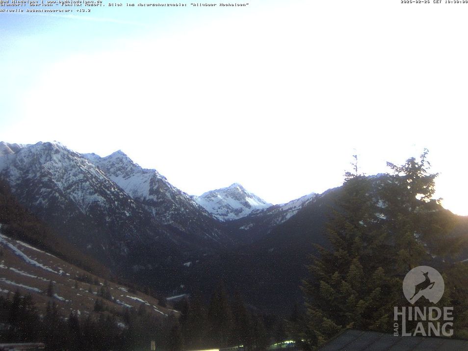 Webcam mit dem Standort: Oberjoch: Blick vom Familux Resort auf die Allgäuer Hochalpen