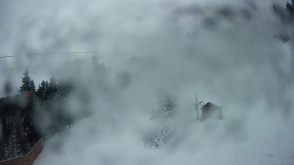 Webcam located at: Klinovec: Chair Lift Suzuki