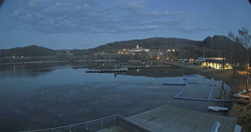 Webcam located at: Längsee lake