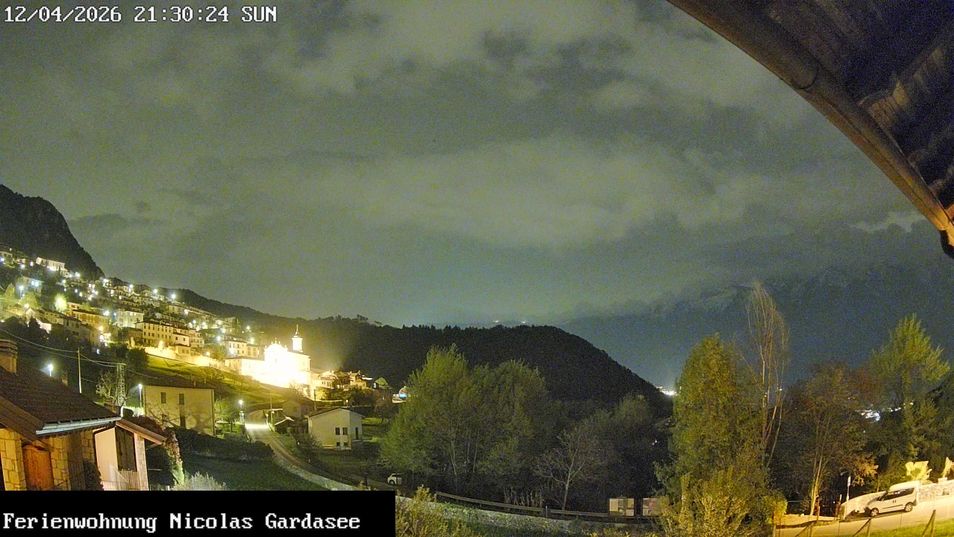 Webcam located at: Lake Garda, Tremosine sul Garda, villa