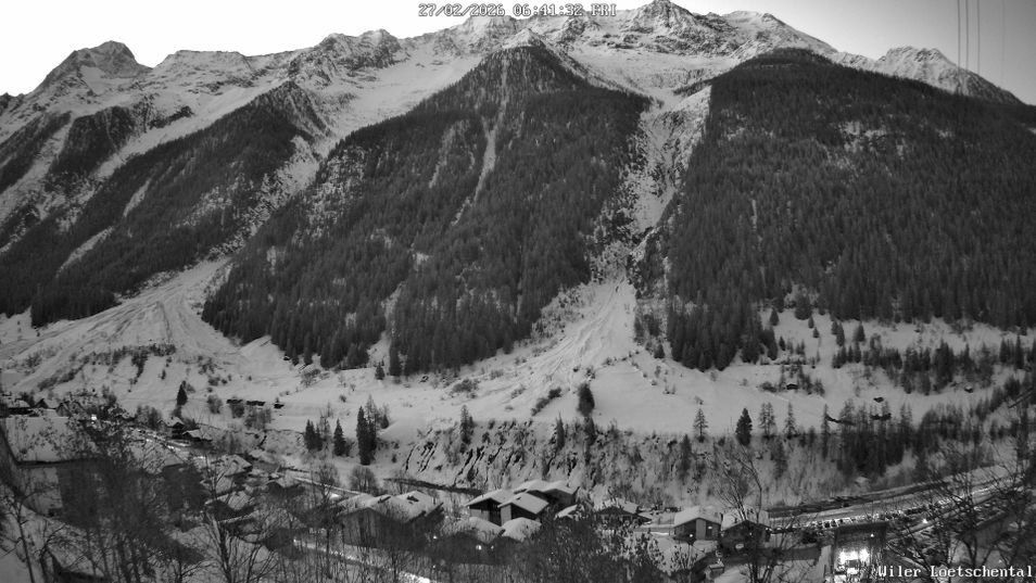 Webcam mit dem Standort: Lötschental: Blick von Wiler aufs Bietschhorn