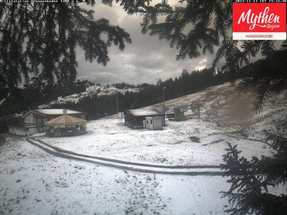 Webcam located at: Middle Station Grossenboden