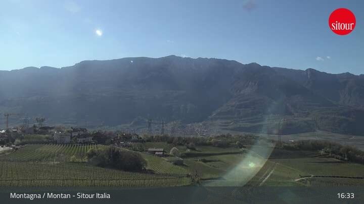 Webcam mit dem Standort: Montagna / Montan - Sitour Italia
