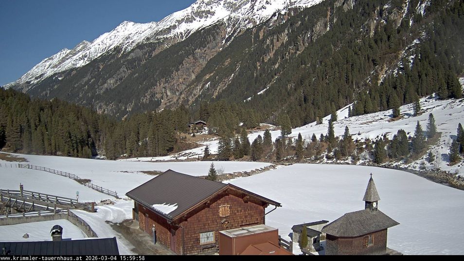 Webcam located at: Mountain Hut Krimmler Tauernhaus - Webcam South