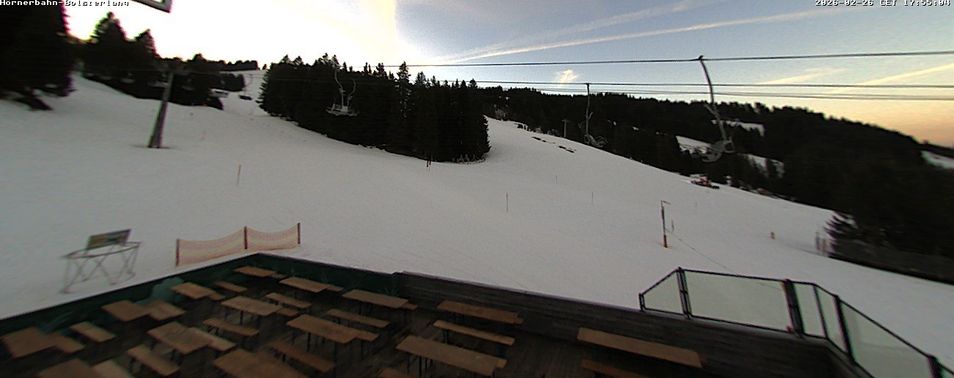 Webcam located at: Mountain Inn 