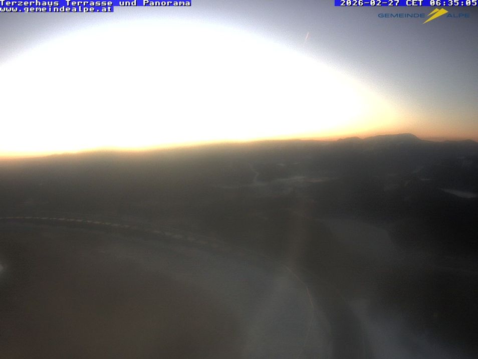 Webcam located at: Panoramic View Terzerhaus - Gemeindealpe Mitterbach