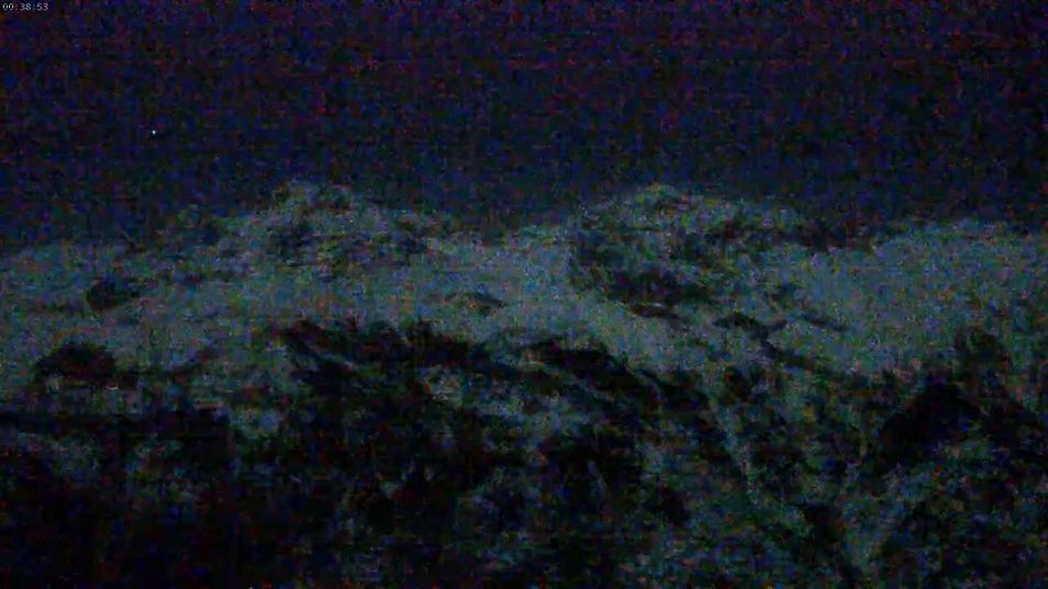 Webcam located at: Pelvoux Vallouise - Top station Préron